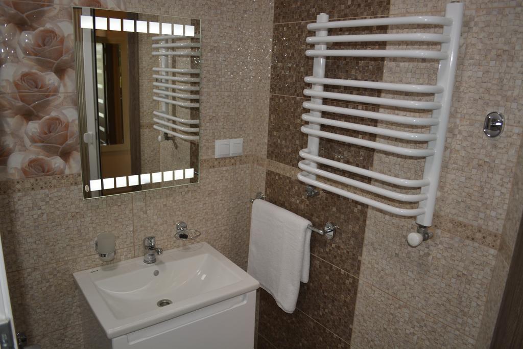 Apartment Vid Na Krepost Kam'janec'-Podil's'kyj Esterno foto