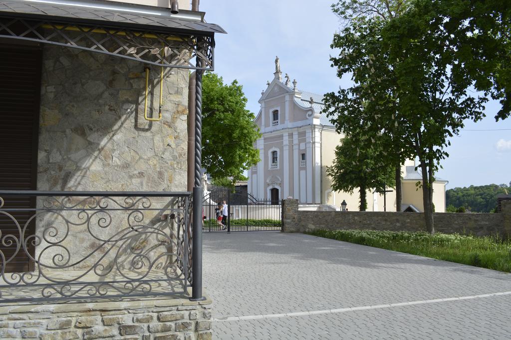 Apartment Vid Na Krepost Kam'janec'-Podil's'kyj Esterno foto